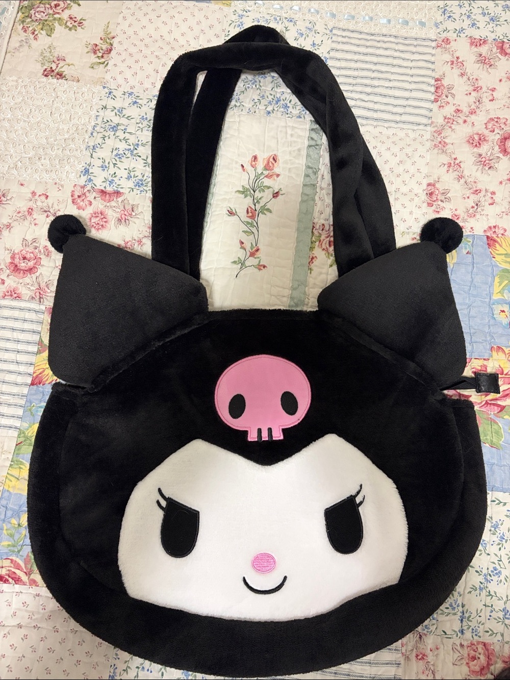 Sanrio Kuromi Plush Shoulder Bag in Black and Pink